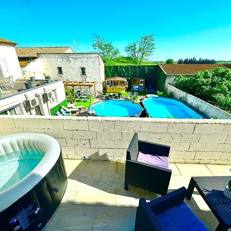 Les Appartements Du Mas - Emeraude Aigues-Mortes Bagian luar foto