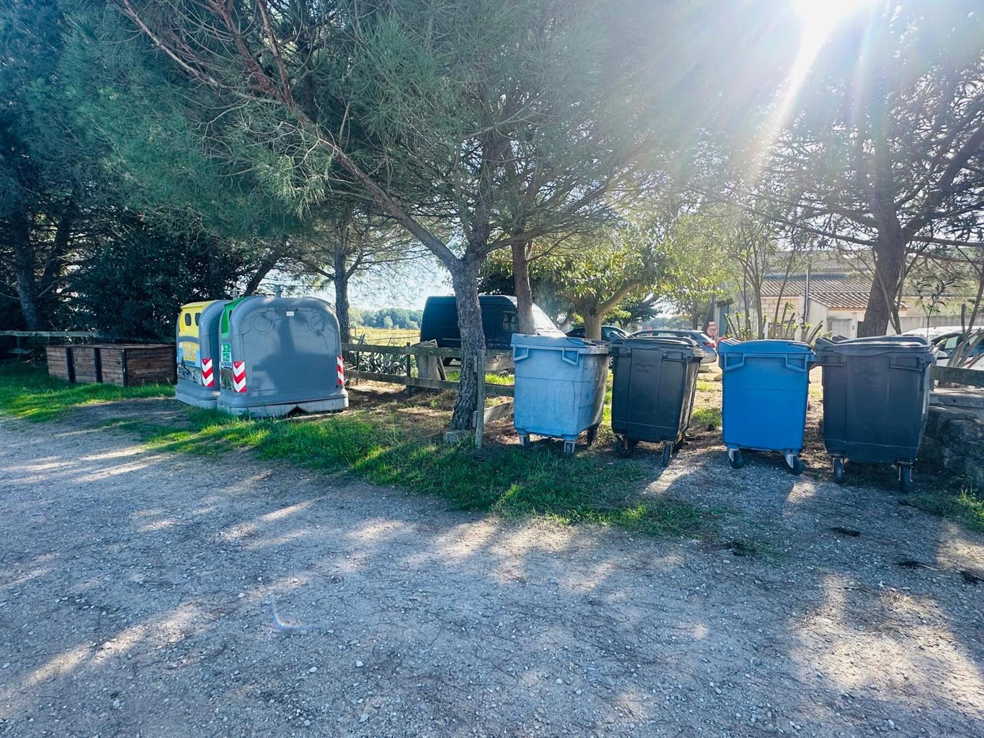 Les Appartements Du Mas - Emeraude Aigues-Mortes Bagian luar foto