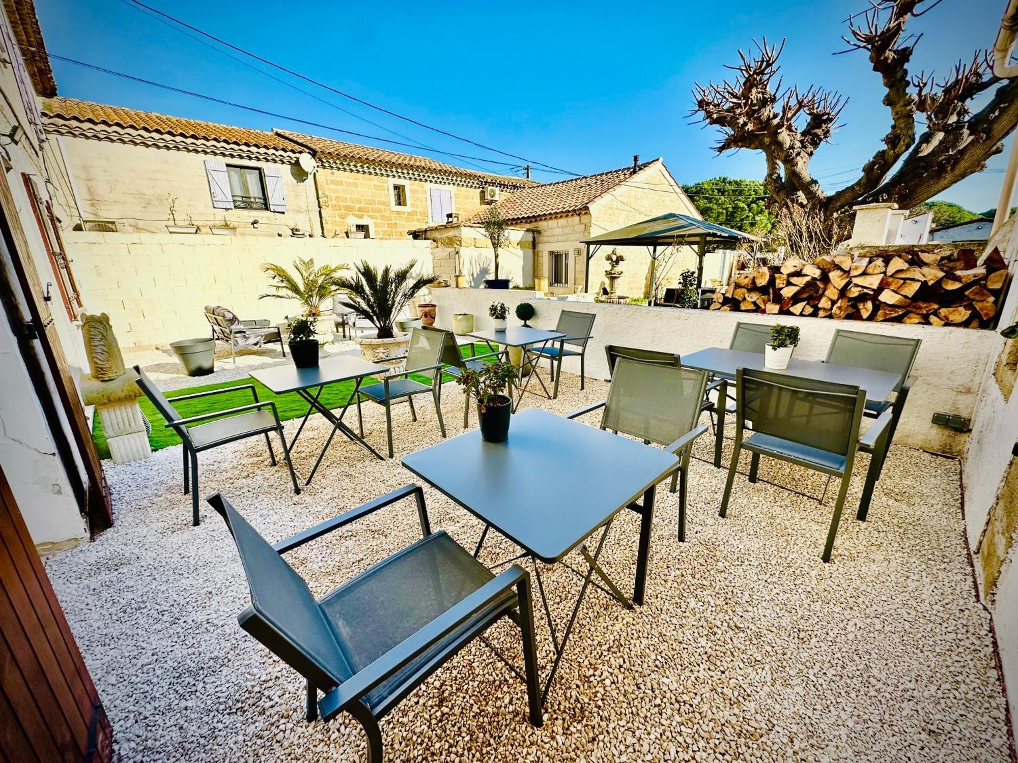 Les Appartements Du Mas - Emeraude Aigues-Mortes Bagian luar foto