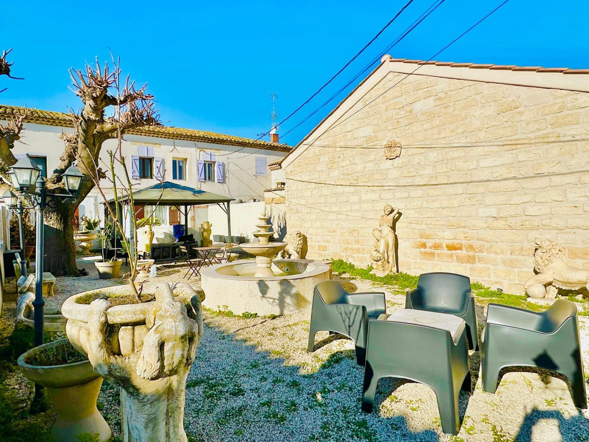 Les Appartements Du Mas - Emeraude Aigues-Mortes Bagian luar foto