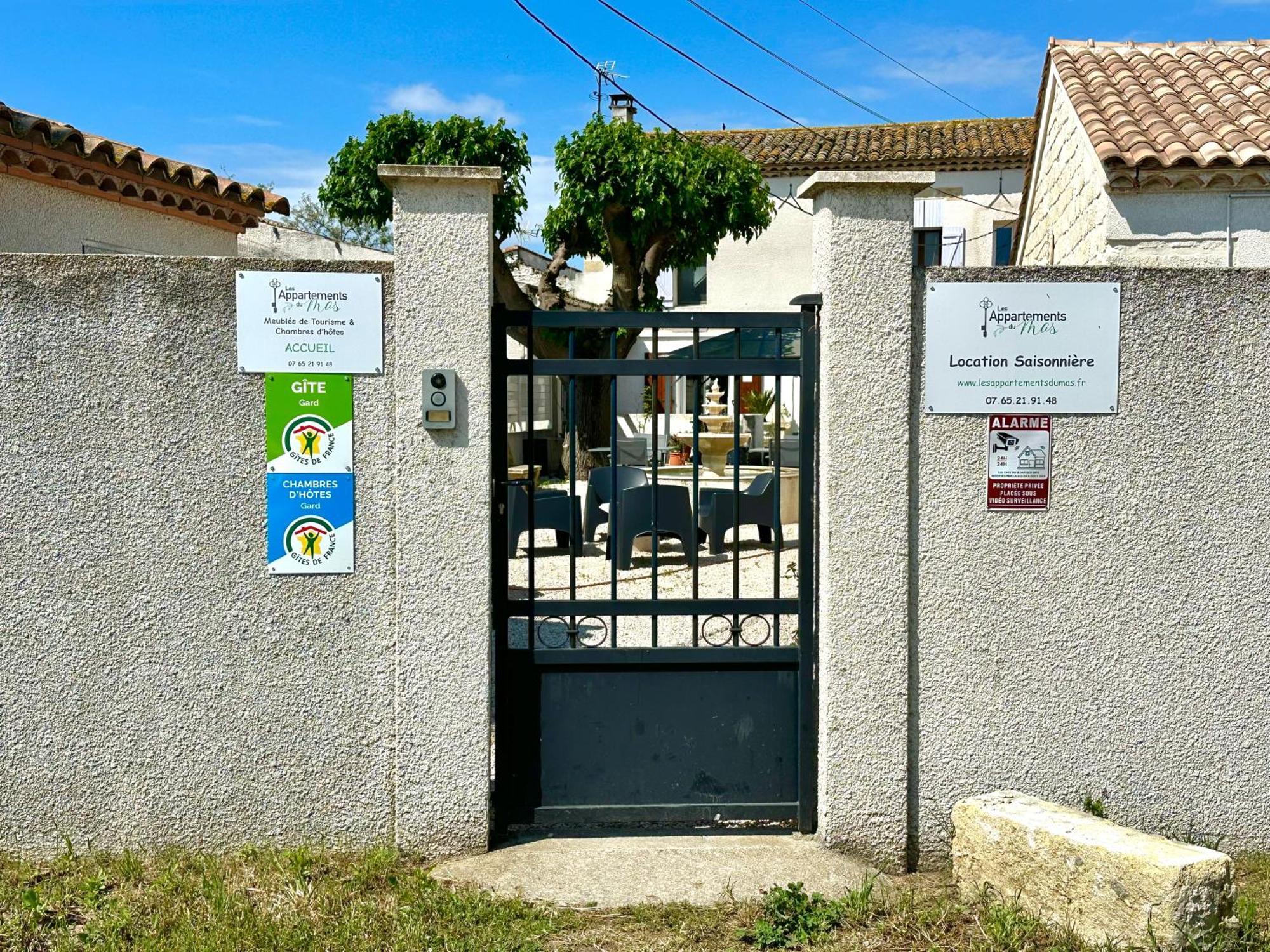 Les Appartements Du Mas - Emeraude Aigues-Mortes Bagian luar foto