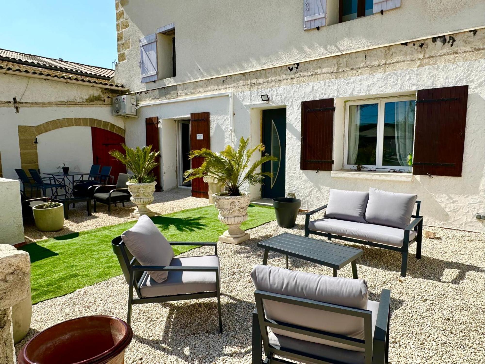 Les Appartements Du Mas - Emeraude Aigues-Mortes Bagian luar foto