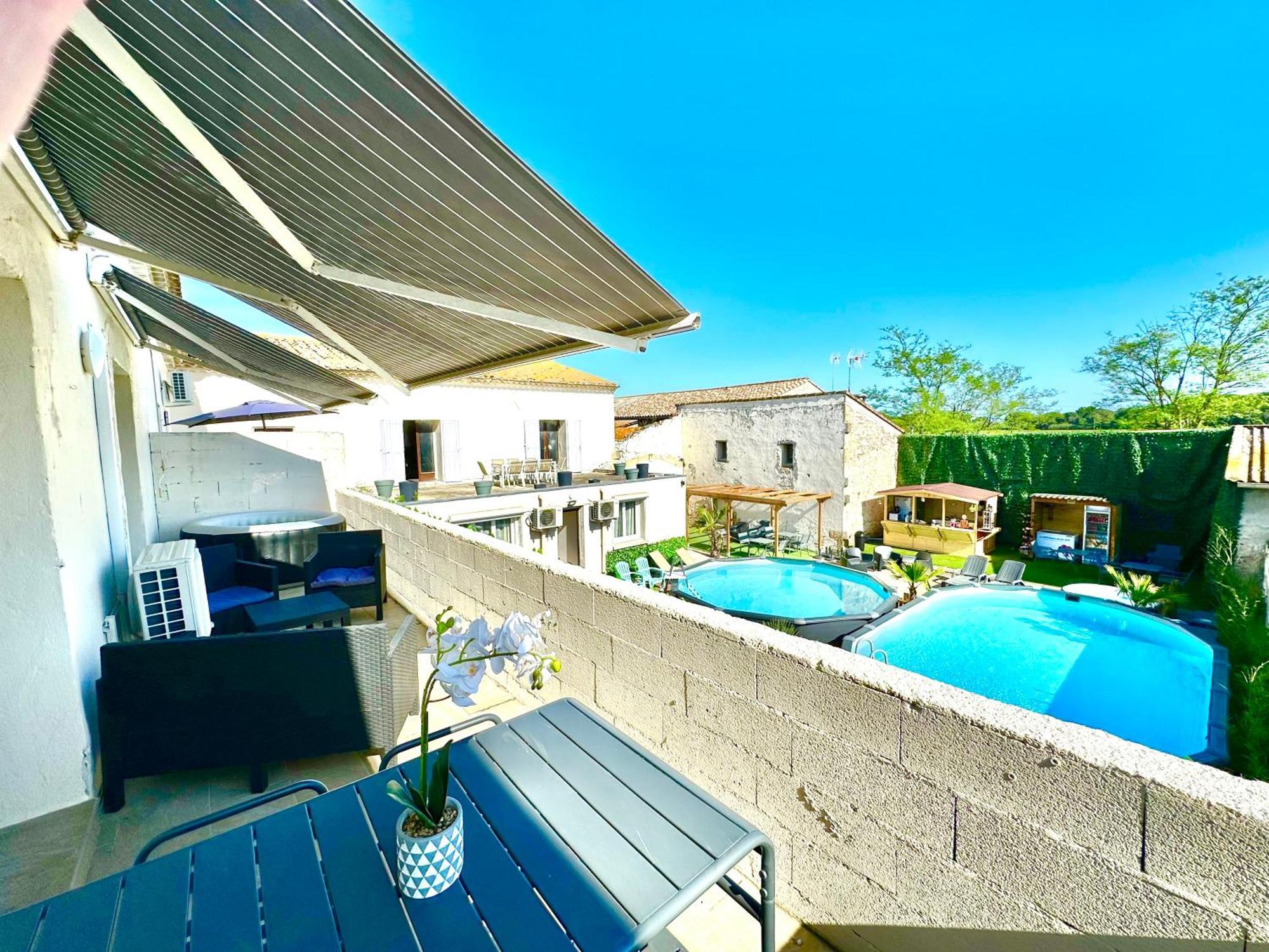 Les Appartements Du Mas - Emeraude Aigues-Mortes Bagian luar foto